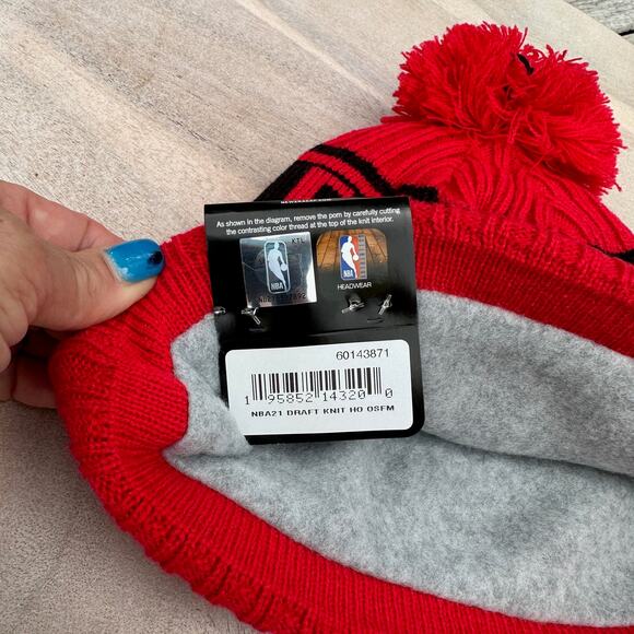 Houston Rockets Mens Winter Hat Red New Era Cuffed Pom Knit Lined 2021 Draft New - Picture 6 of 11